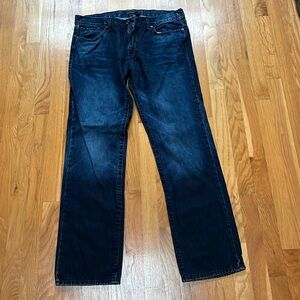 Men’s slim straight jeans